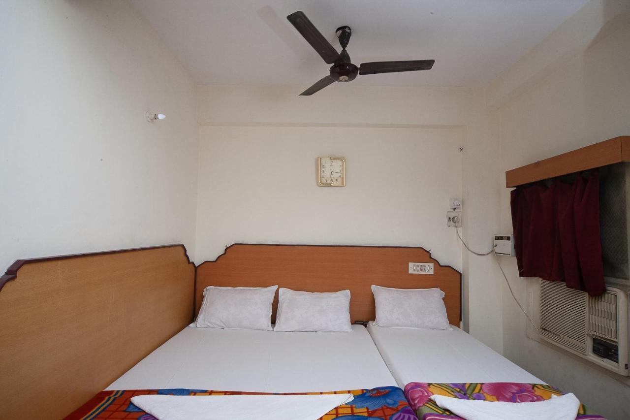 Spot On 38565 Hotel Surya Thiruvengadam St Čennai Exteriér fotografie